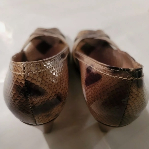 Pre-owned Mingo Snake Pattern Heels Sz 37 (7-7.5). - Picture 3 of 4